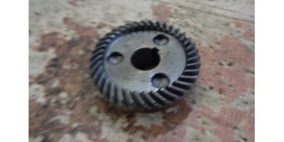Шестерня ведомая