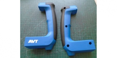 Ручка в сборе правая и левая часть EV(96. 99)