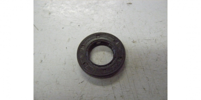 Сальник D28xd15x5