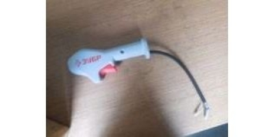 Трос акселератора в сборе